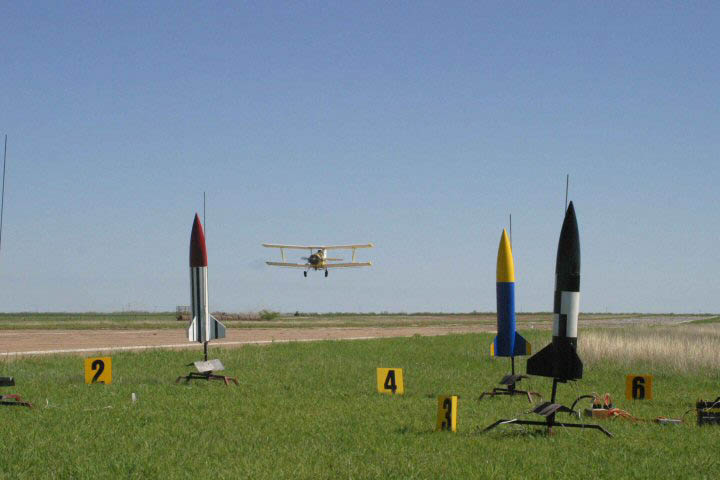 Warloc Drag Race Towers Ellis White Sanders unknown_02